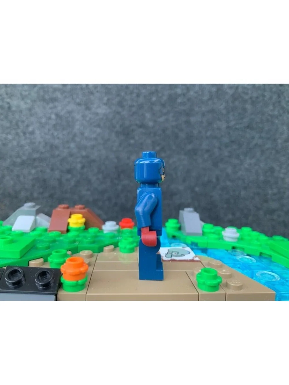 LEGO Captain America sh0014 Marvel Minifigure Dark Blue